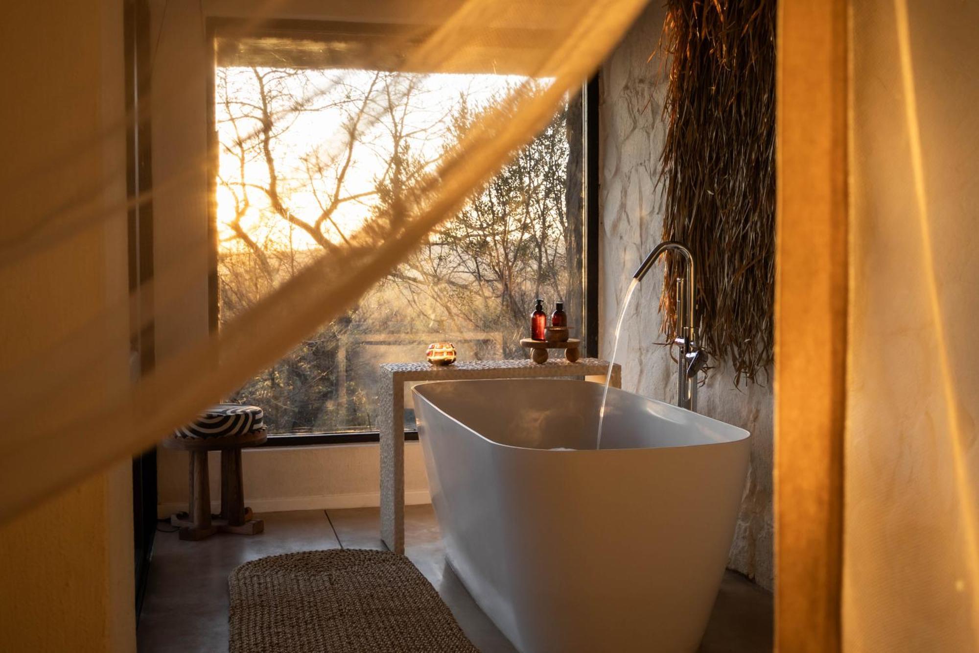Villa Nambiti Hills Private Game Experience Ladysmith Exterior foto